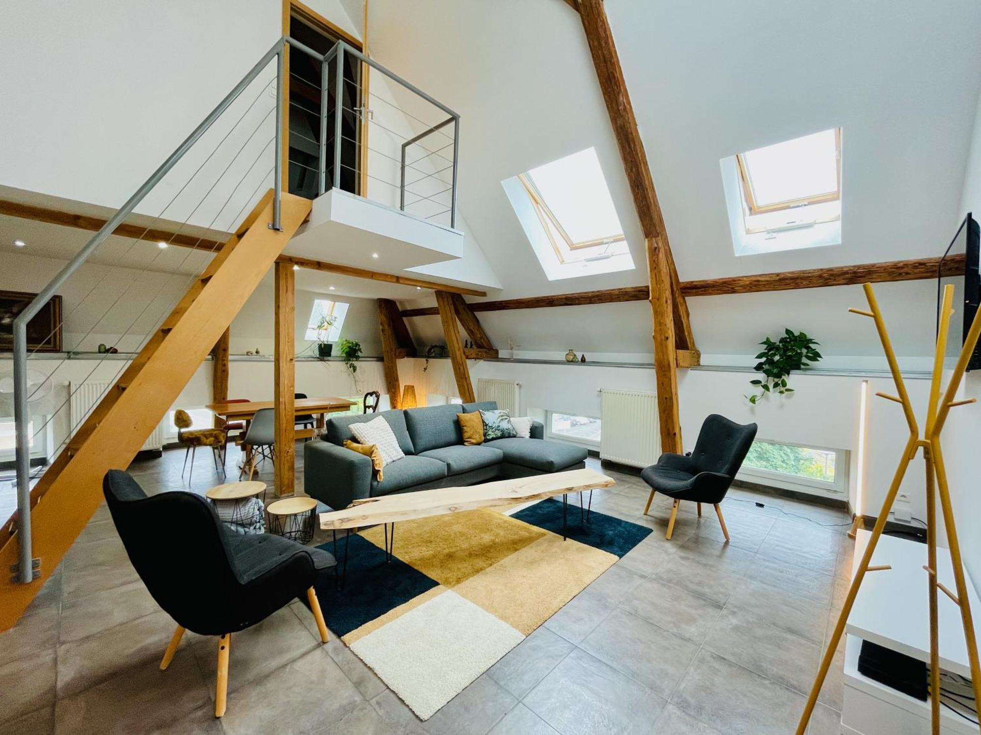 Duplex + Parking Gratuit Facile Lägenhet Sainte-Suzanne  Exteriör bild